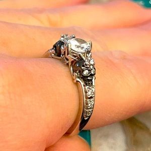 Skull ring Sterling silver